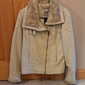 Harley-Davidson Cream Leather Jacket with Faux Fur Collar